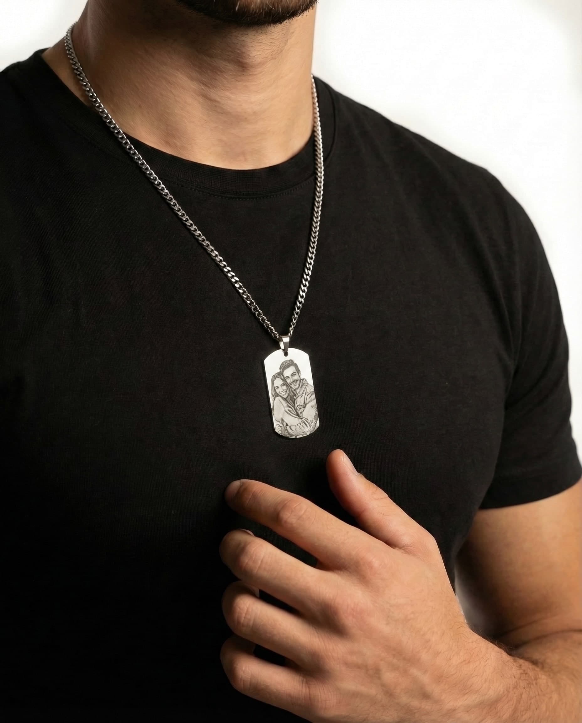 Lanțuri personalizate pentru bărbați