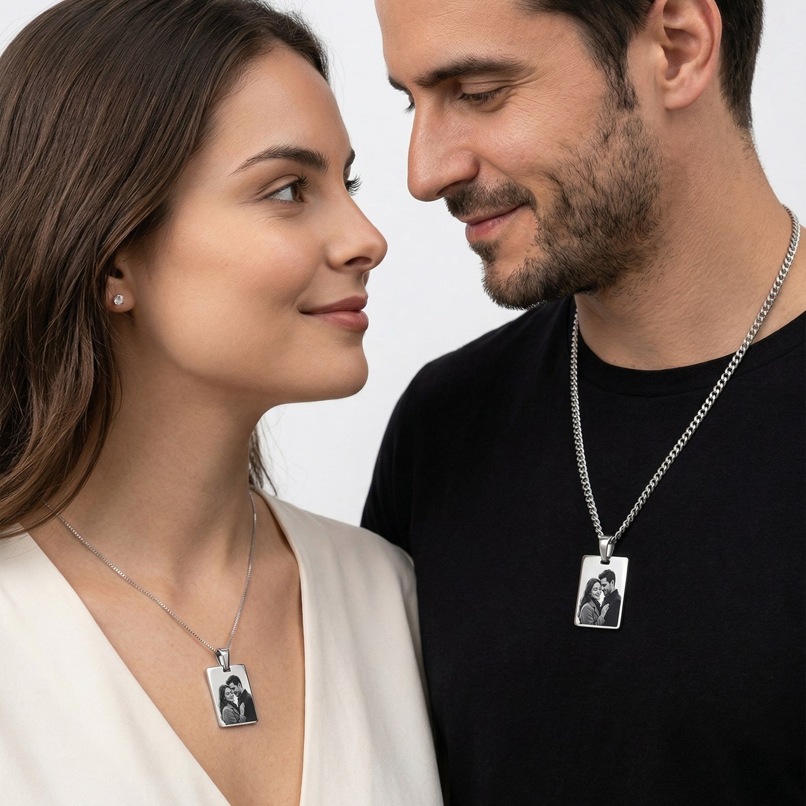 Set Nova si Cuban gravate cu poza