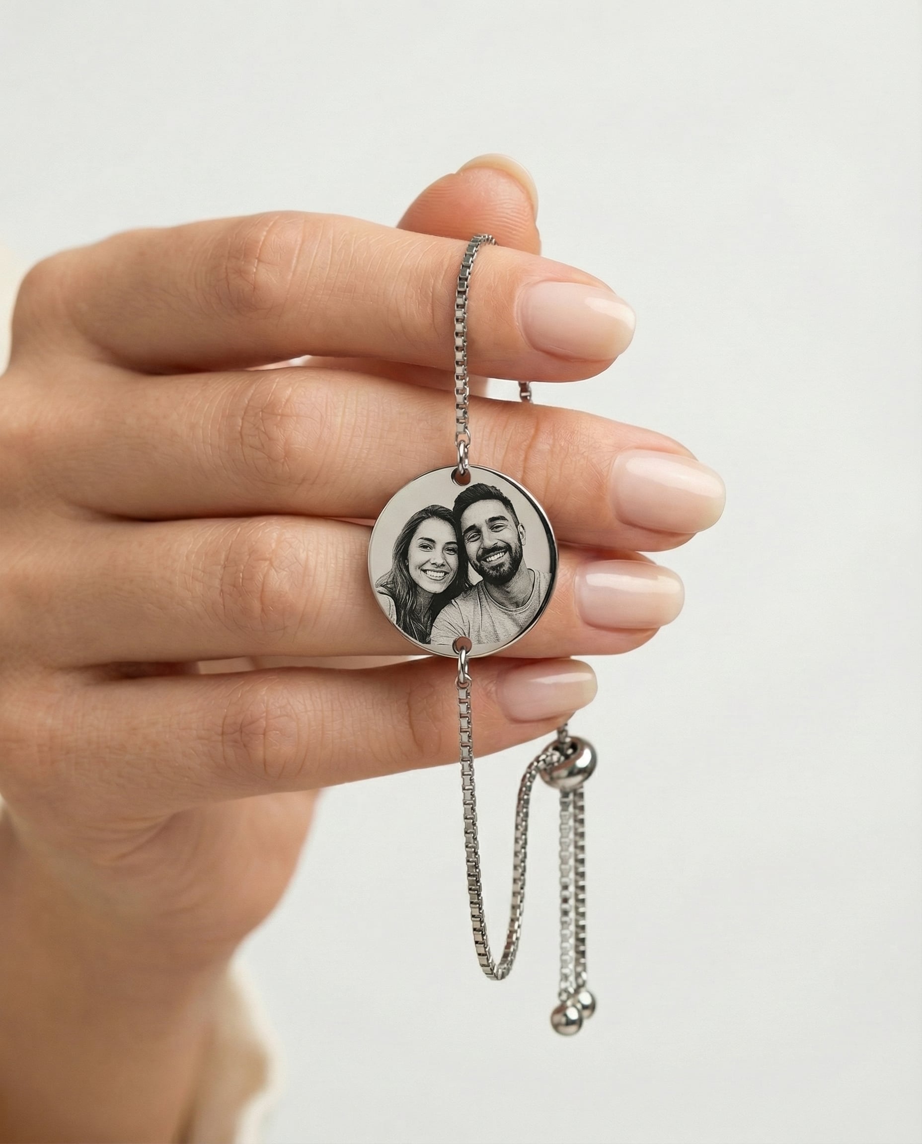 Bratara Luna cu poza gravata