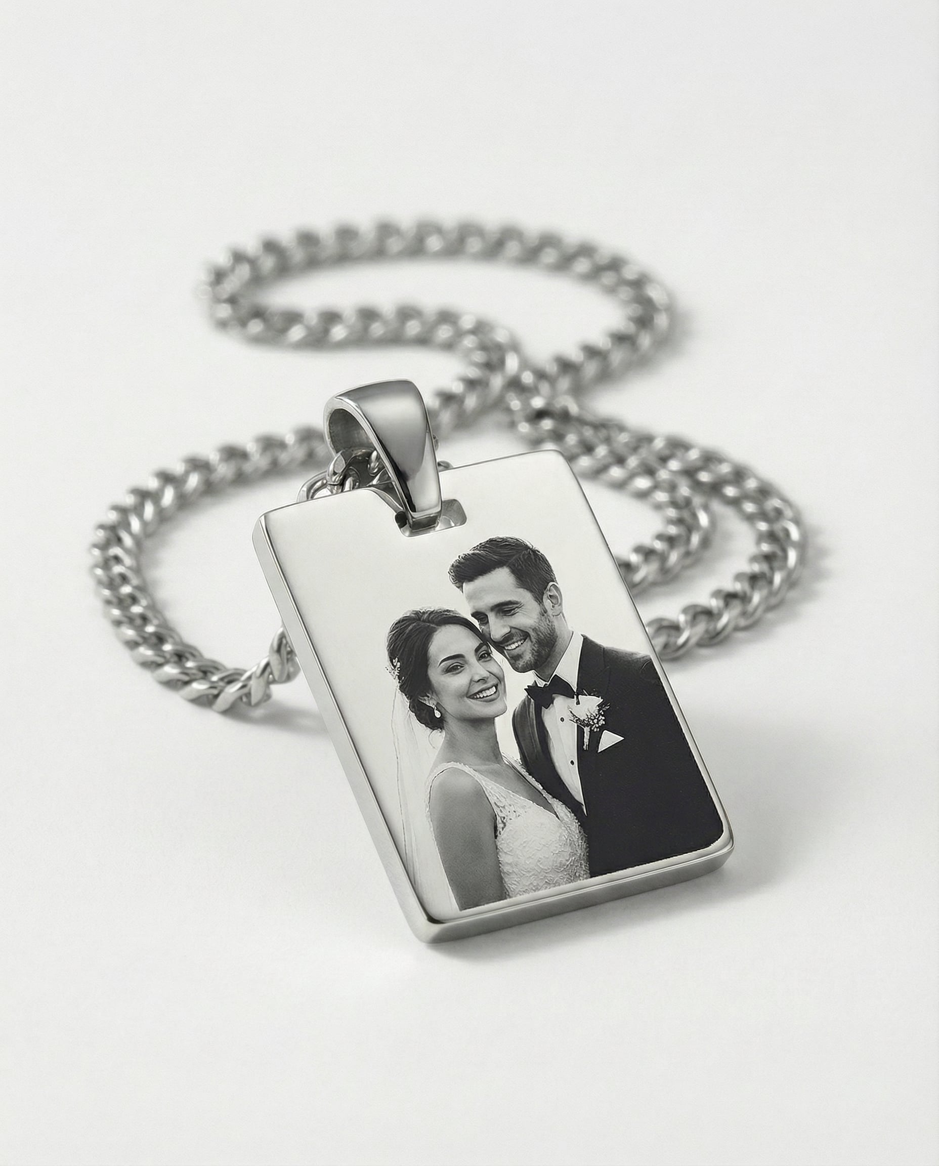 Lant Cuban gravat cu poza